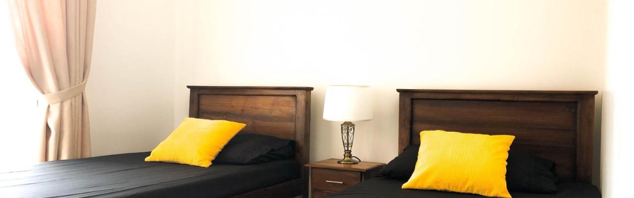 Dehiwala-Mount Lavinia City Tower, Luxury 2 Two Bed Seaview Apartment Colombo מראה חיצוני תמונה