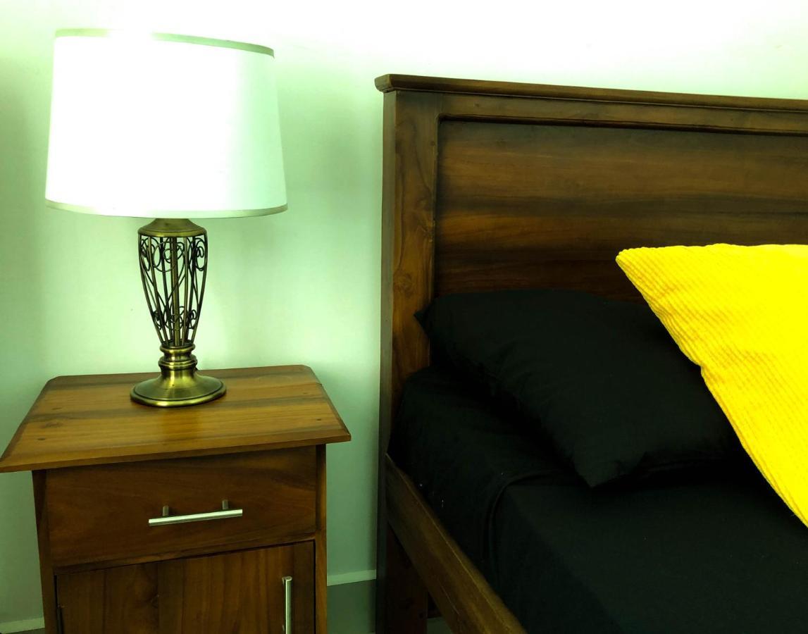 Dehiwala-Mount Lavinia City Tower, Luxury 2 Two Bed Seaview Apartment Colombo מראה חיצוני תמונה